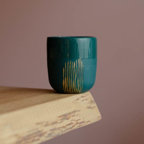 Petra cup, semiglazed, stained porcelain with gold by Boya Porcelain