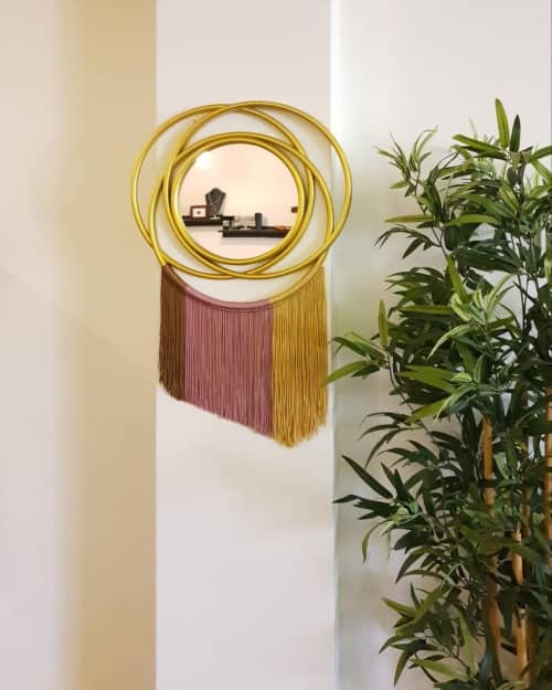 Round Mirror With Gold Edge and Fringe | Decorative Objects by Magdyss Boutique. Item composed of glass and fiber in art deco style