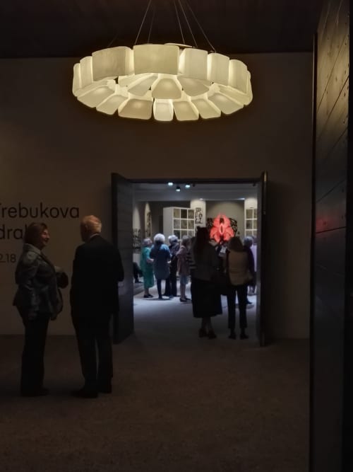 Dome - A large porcelain chandelier | Chandeliers by Bergontwerp | Buitenplaats Doornburgh in Maarssen. Item composed of ceramic