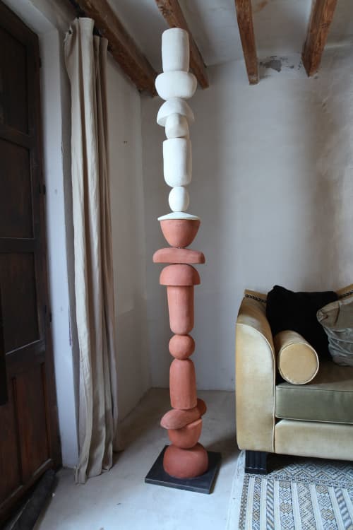Totem architectural ceramic sculpture for interiors | Sculptures by Ingrid Vermulst by Studio Wild Orange