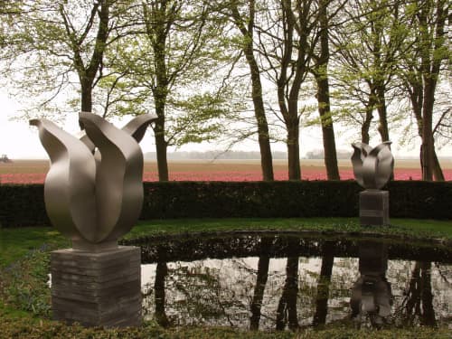 Silver Tulips - Stainless Steel Sculptures | Public Sculptures by Jeroen Stok. Item composed of steel