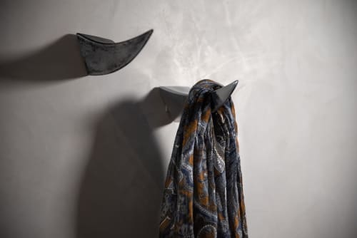 Corneio | Rack in Storage by romeo design. Item made of aluminum
