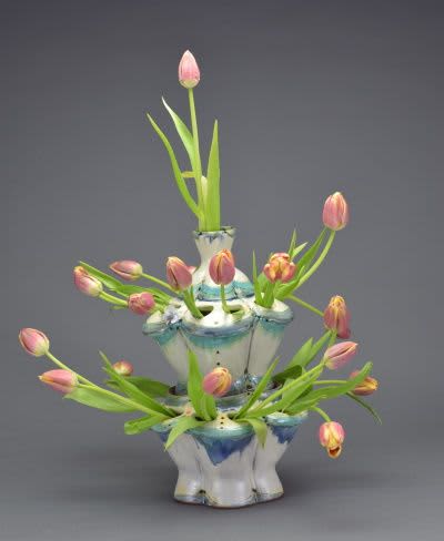 Tulipiere | Vase in Vases & Vessels by Pincu Pottery. Item made of ceramic