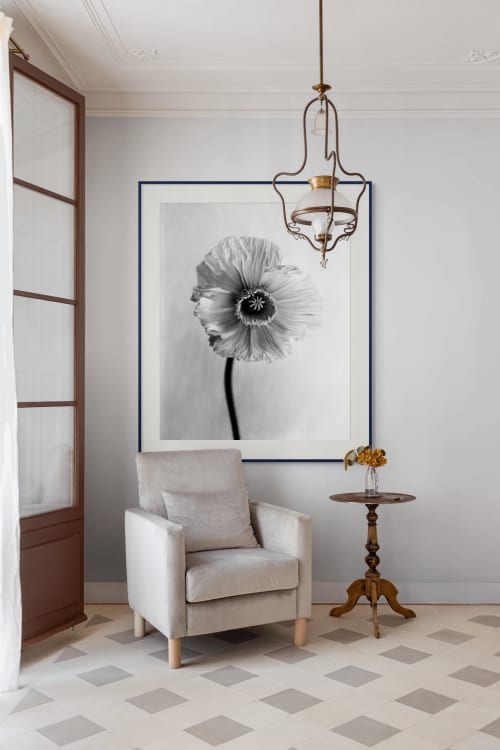 Poppy No.9 - analogue floral photography, Ed.10 | Photography by Ugne Pouwell. Item made of paper compatible with minimalism and japandi style