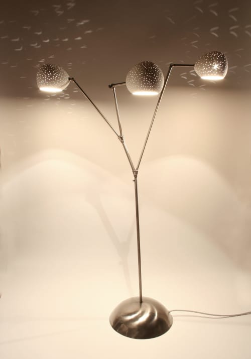 Claylight Tree Floor Lamp | Lighting by lightexture. Item made of metal works with modern style