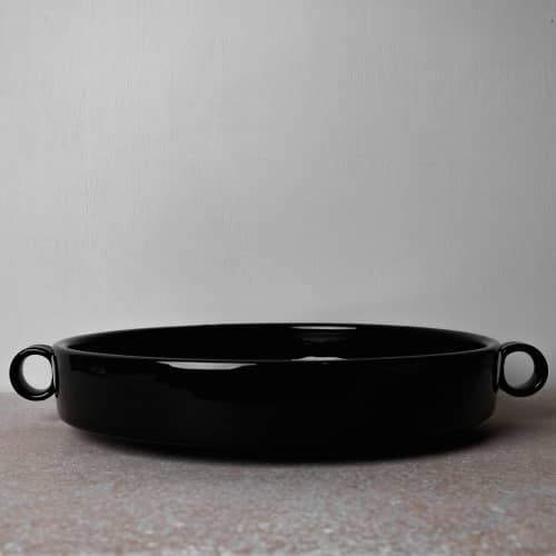Loops Bowl Nero Large | Dinnerware by Dennis Kaiser. Item composed of ceramic