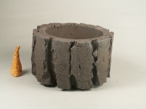 Lb-8 | Planter in Vases & Vessels by COM WORK STUDIO