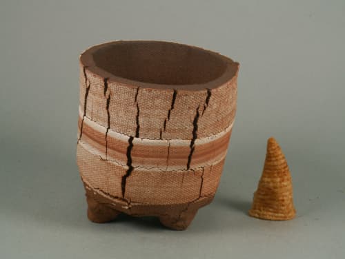 Cmr-4 | Planter in Vases & Vessels by COM WORK STUDIO