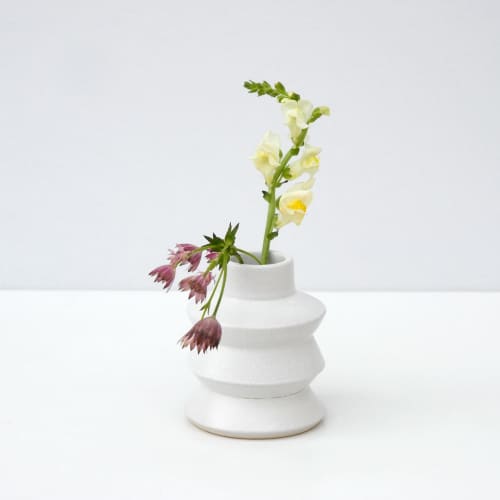 White Zig Zag Vase by niho Ceramics Wescover Planters & Vases