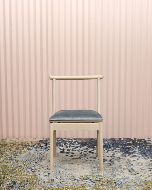 Dining Chair BOW | Chairs by HACHI COLLECTIONS. Item made of oak wood with fabric