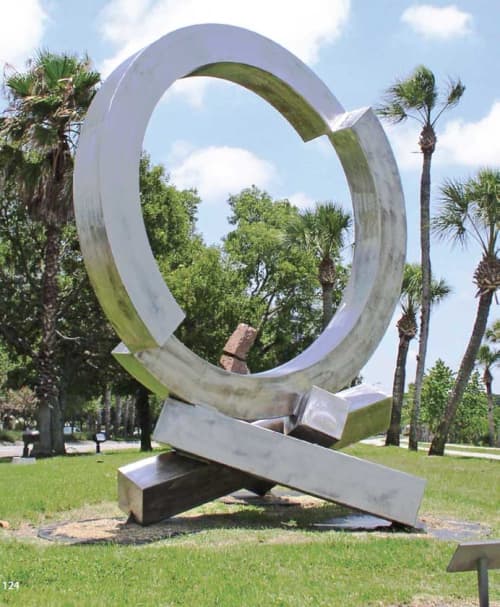Split Ring in Balance | Public Sculptures by Rob Lorenson. Item composed of steel