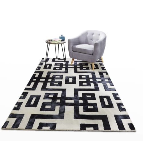 Maze- Silk and Wool Luxury handmade rug | Decorative Objects by Shaheran Ansari. Item composed of bamboo and cotton in boho or contemporary style