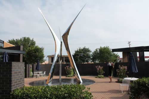 Momentum | Public Sculptures by Marko Kratohvil | Kirkpatrick Bank-Main Bank in Edmond. Item composed of steel