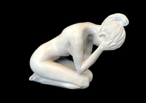 Reflection | Sculptures by Eleanor Cardozo | Dermolaser Aesthetic Centre in Genève. Item composed of bronze