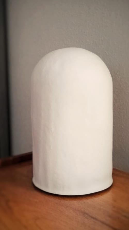 Bell Light Large, Porcelain table lamp | Lamps by Bergontwerp | Van Tellingen Interiors in Zeist. Item made of ceramic