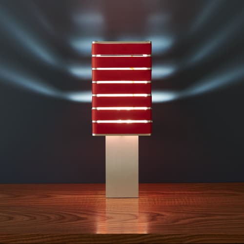Exigen by Mnima. Table Light Sculpted from Solid Aluminum. | Table Lamp in Lamps by mnima. Item made of aluminum with leather