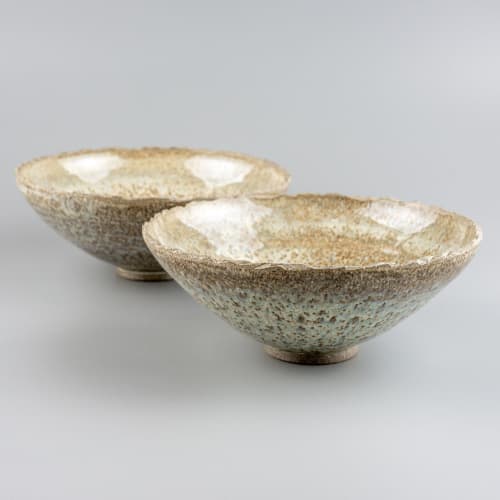 Handmade Bowl Fenne Himoni | Dinnerware by Svetlana Savcic / Stonessa. Item made of stoneware works with contemporary style