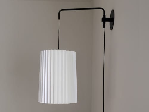 Industrial sconce with pleated toten lampshade, black and w | Sconces by Studio Pleat. Item made of metal & paper compatible with mid century modern and contemporary style