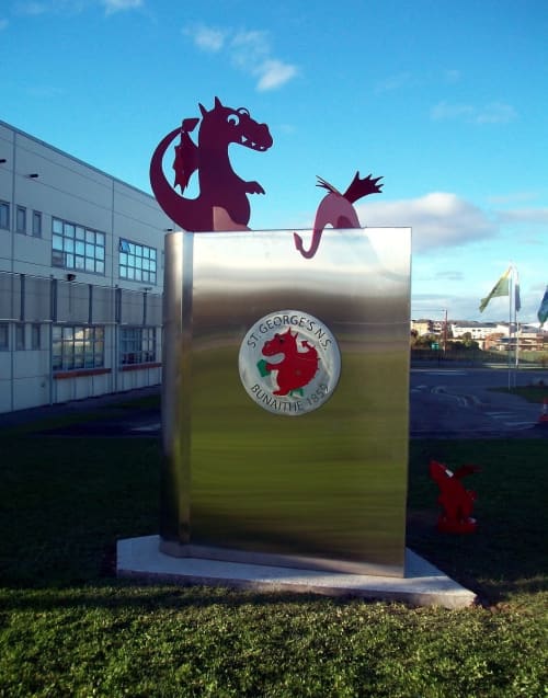 THE DRAGON FAMILY | Public Sculptures by jim collins sculpture. Item made of steel