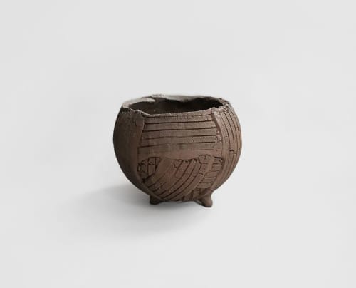 Co-11 | Planter in Vases & Vessels by COM WORK STUDIO