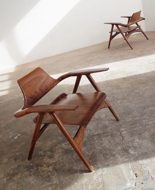 Mantis Chair | Armchair in Chairs by Kokora. Item composed of walnut and leather in modern or transitional style