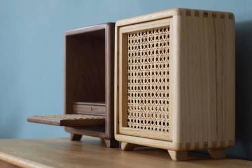 003_kin (altar for pets) | Cabinet in Storage by CHICHOIMAO. Item composed of oak wood compatible with minimalism and contemporary style