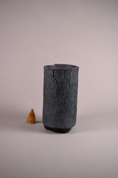 CMT-1g | Planter in Vases & Vessels by COM WORK STUDIO