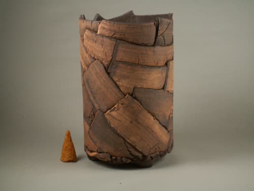 Ch3.3-3 | Planter in Vases & Vessels by COM WORK STUDIO