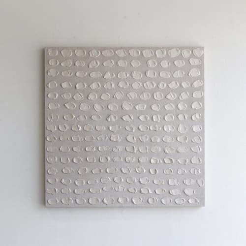 BIANCO PERLA SU TELA I | Oil And Acrylic Painting in Paintings by Kim Fonder. Item composed of fabric and synthetic