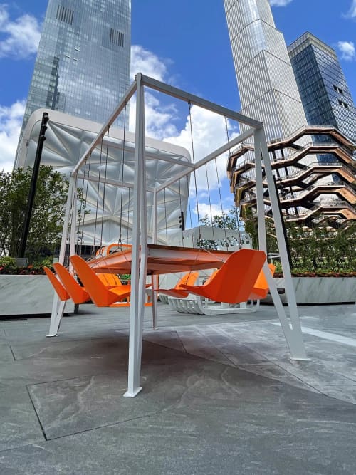 Duffy London Swing Table, 8 Persons | Swing Chair in Chairs by Duffy Londonf | Hudson Yards in New York. Item composed of oak wood compatible with modern style
