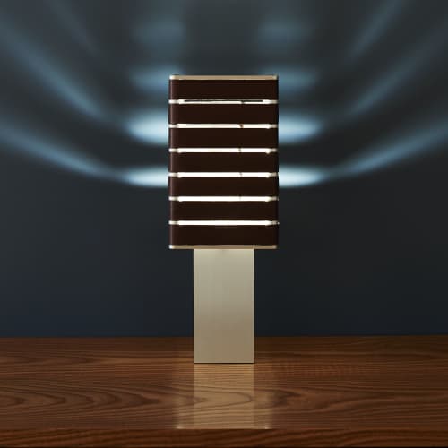 Exigen by Mnima. Table Light Sculpted from Solid Aluminum. | Table Lamp in Lamps by mnima. Item made of aluminum with leather