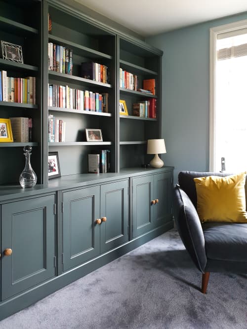 Macclesfield, Cheshire, Bespoke Wall To Wall Bookcase | Furniture by Davies and Foster