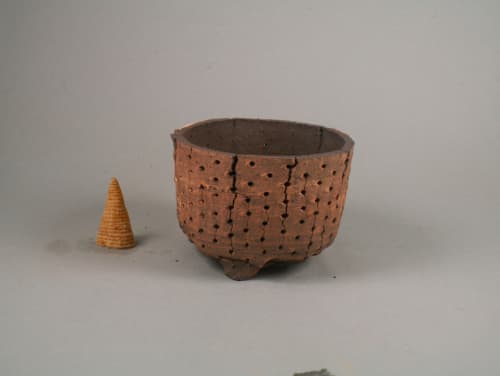 Clb-9 | Planter in Vases & Vessels by COM WORK STUDIO