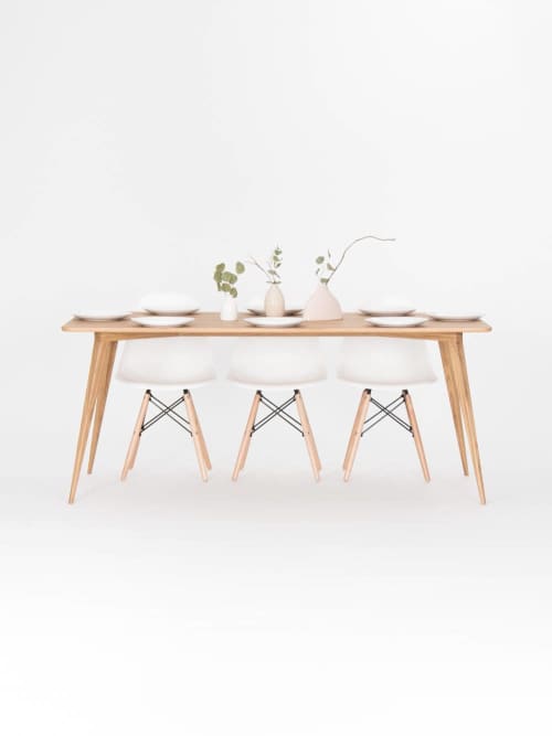 Dining table made of solid oak wood, mid century modern | Tables by Mo Woodwork | Stalowa Wola in Stalowa Wola. Item made of oak wood works with minimalism & mid century modern style