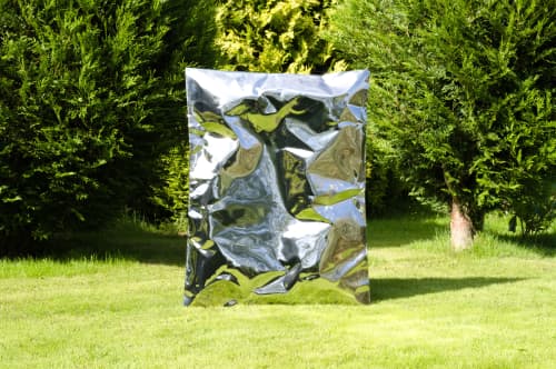 Inflated Mirror | Public Sculptures by Connor Holland. Item made of steel