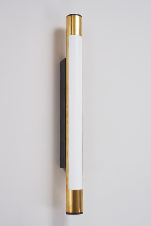 Golden Woodpecker | Sconces by Blom & Blom | De Kluis in Malden. Item composed of brass