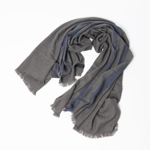 Pure YAK wool throw_grey navy | Linens & Bedding by olivier moravik
