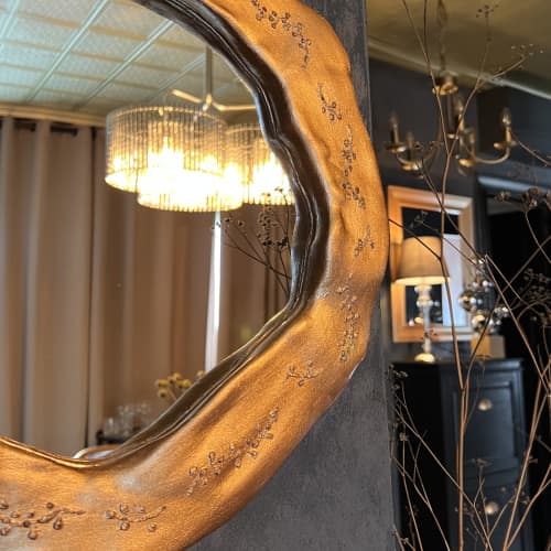 "Round Bronze Flower" | Mirror in Decorative Objects by IRENA TONE. Item compatible with minimalism and contemporary style