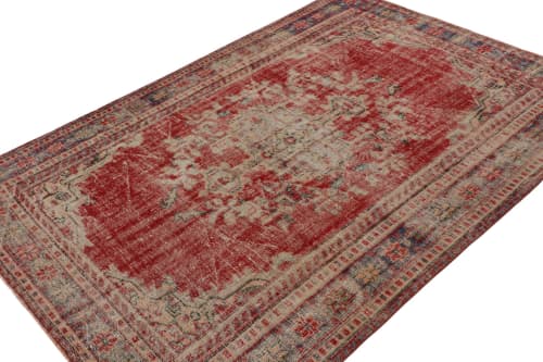 Vintage Zeki Müren Persian Rug in Red with Central Medallion | Area Rug in Rugs by Rug and Kilim