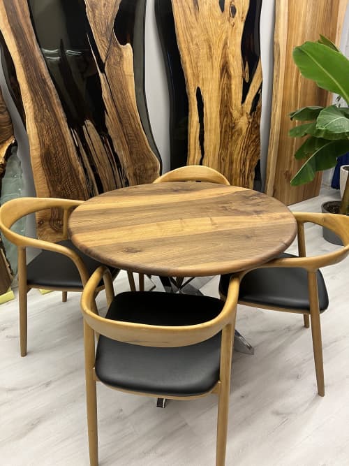 Round dining table, round walnut dining table | Tables by Brave Wood