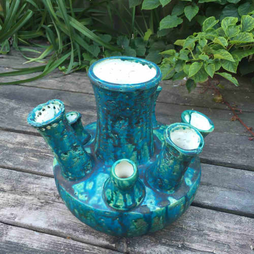 Wild flower vase | Vases & Vessels by Catharina Goldnau Ceramics | Private Residence - Toronto, ON in Toronto. Item made of ceramic