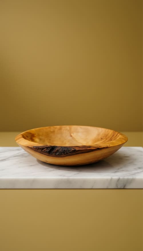Maple Wood Bowl with Live Edge | Handcrafted Luxury Piece | Decorative Bowl in Decorative Objects by Holzkunst Samuel Meisinger. Item made of maple wood works with modern & rustic style