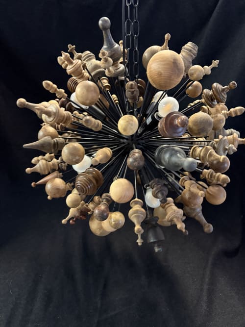 Norwegian Wood | Chandeliers by KIRSTEN KAINZ
