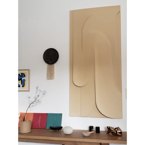 Colibri (beige) | Wall Sculpture in Wall Hangings by Patrick Bonneau. Item composed of cement