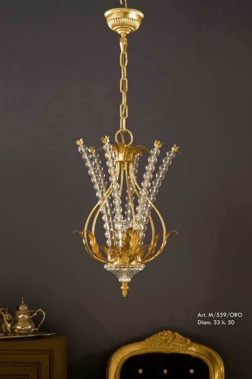 m559-oro | Pendants by Gallo. Item composed of metal and glass