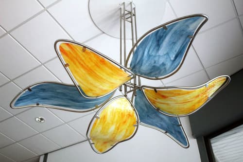Joie de Vivre - glass sculpture | Sculptures by Jeroen Stok | Audion packaging machines in Weesp. Item composed of steel and glass