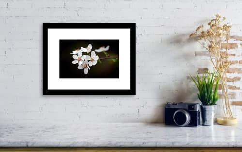 Spring Simplicity | Photography by Vanessa Thomas. Item made of paper