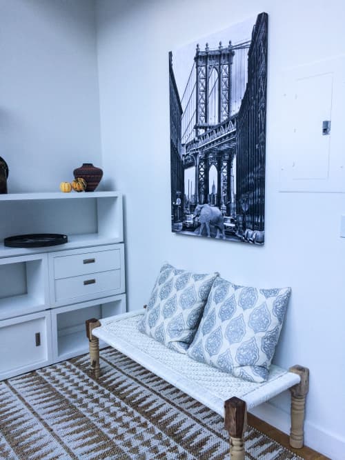 Dumbo in NYC | Photography by The Pigshark. Item made of canvas