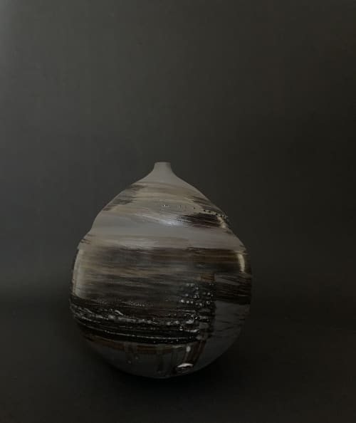 RWH-10 | Vase in Vases & Vessels by Rosa Wiland Holmes. Item made of stoneware