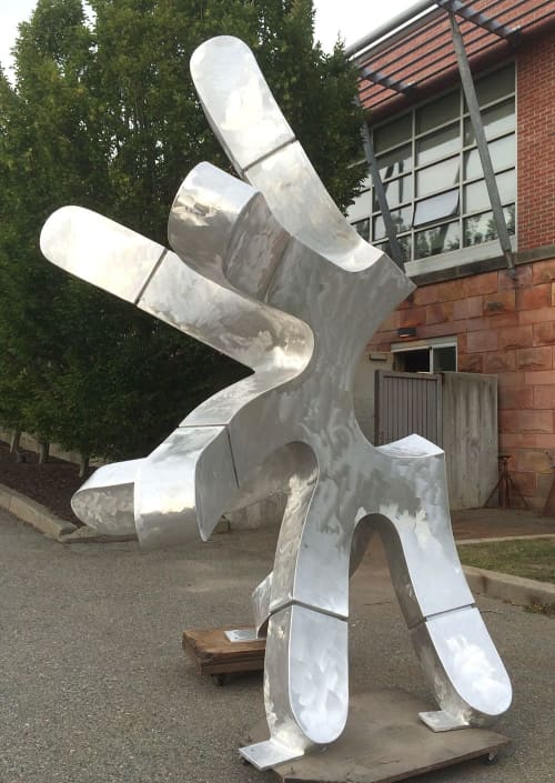 Split Decision | Public Sculptures by Hansel3D, LLC